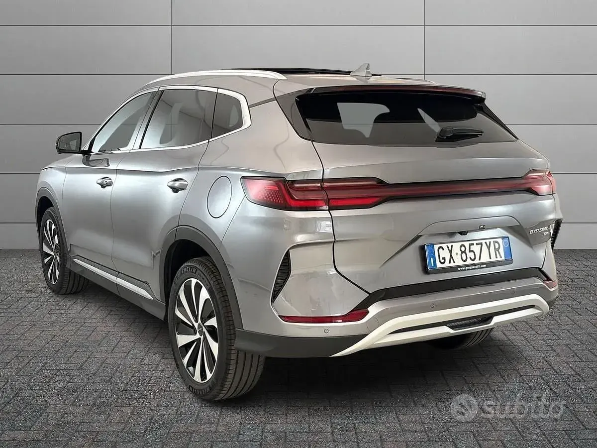 Usata BYD Seal U Boost 98 CV (72 kW) 2025 Grigio SUV