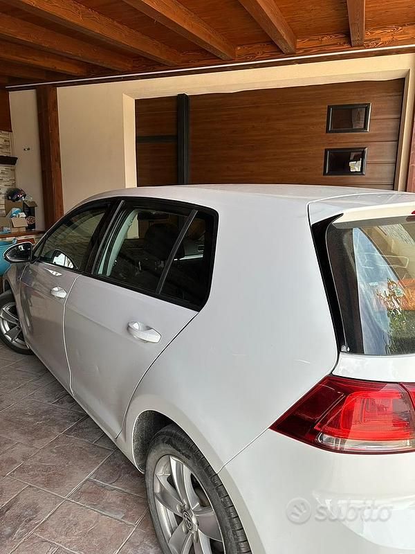Usata VW Golf VII 90 CV (66 kW) 2014 Bianco Berlina