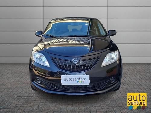 Usata Lancia Ypsilon S 69 CV (50 kW) 2024 Nero Utilitaria