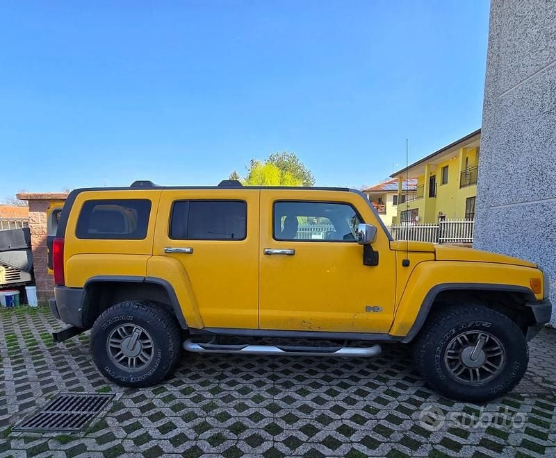 Usata Hummer H3 245 CV (180 kW) 2009 Giallo SUV