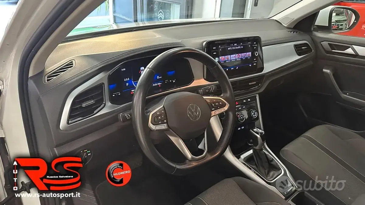 Usata VW T-Roc Life 150 CV (110 kW) 2022 Bianco SUV