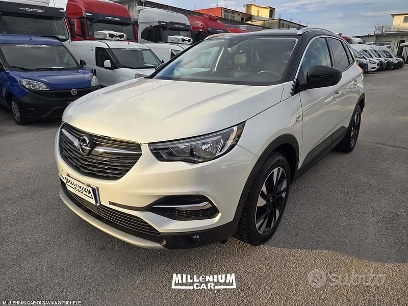 Bianco Usata 2019 Opel Grandland X SUV | 13.900 € (Buon prezzo) - Immagine 1/4