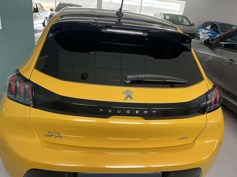 Usata Peugeot 208 GT-line 110 CV (80 kW) 2021 Other Utilitaria