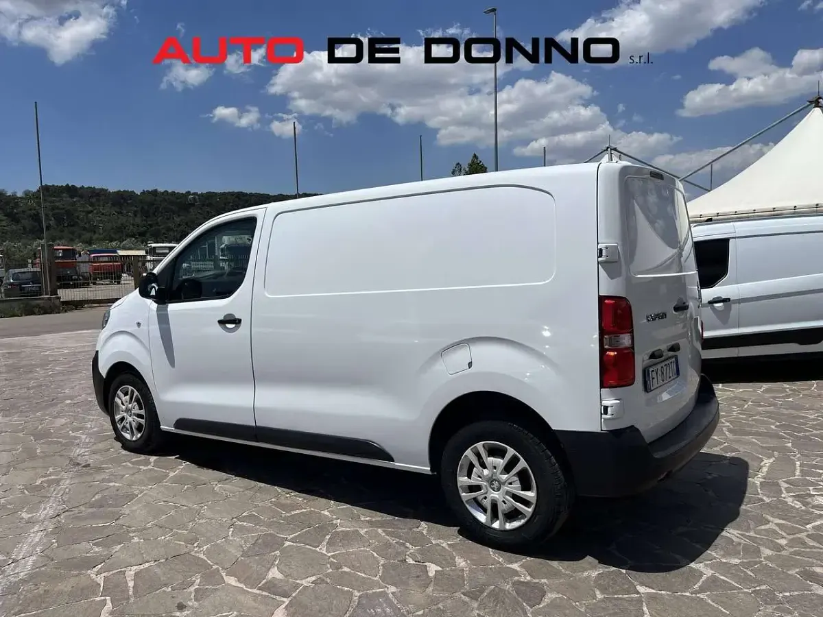 Usata Peugeot Expert 122 CV (89 kW) 2019 Bianco Furgone