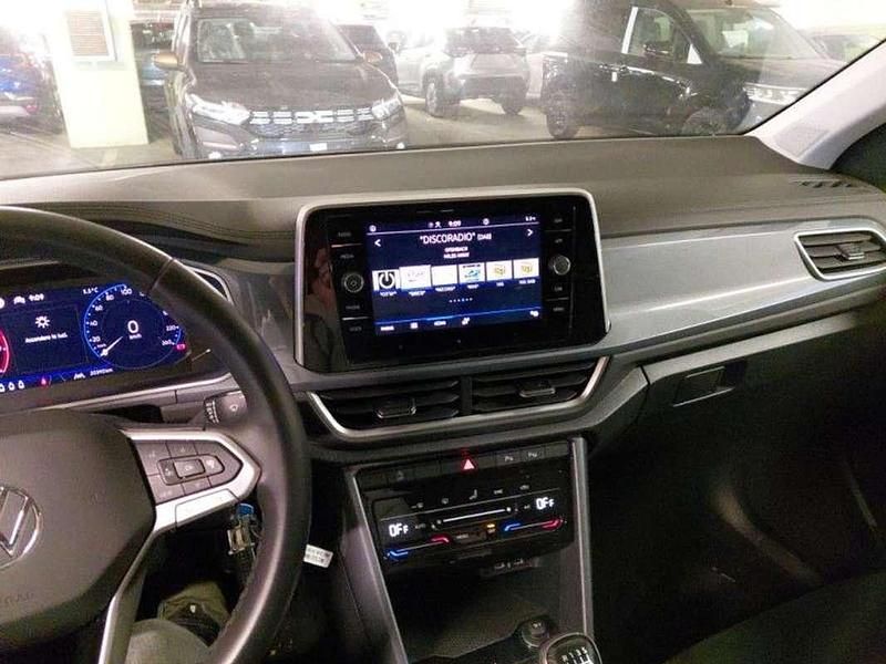Usata VW T-Roc Style 116 CV (85 kW) 2024 Grigio SUV