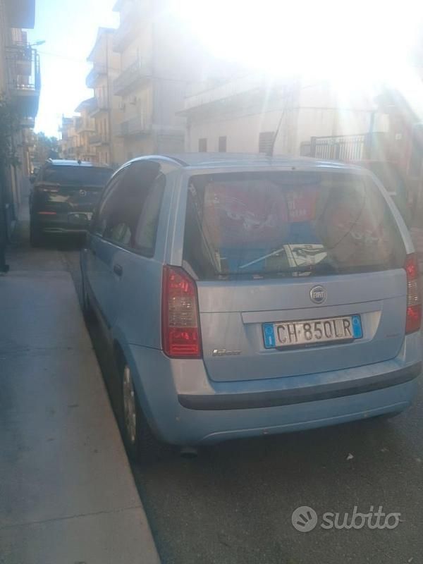 Usata Fiat Idea 95 CV (69 kW) 2003 Monovolume