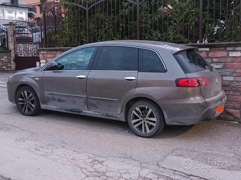 Usata Fiat Croma 120 CV (88 kW) 2008 Station wagon