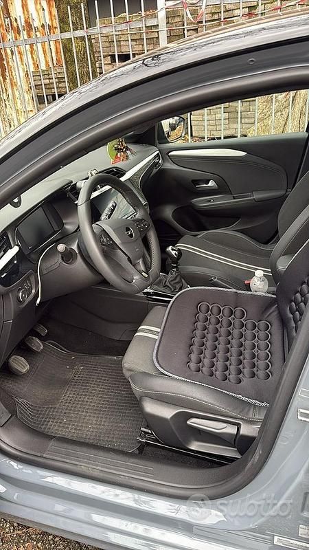 Usata Opel Corsa 2025 Grigio Berlina