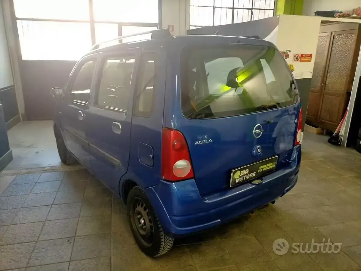 Usata Opel Agila Cosmo 75 CV (55 kW) 2004 Bluazzurro Monovolume