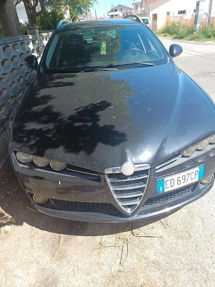 Usata Alfa Romeo 159 150 CV (110 kW) 2010 Nero Station wagon