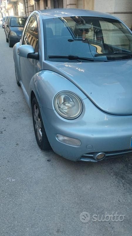 Usata VW New Beetle 2005 Blu Utilitaria