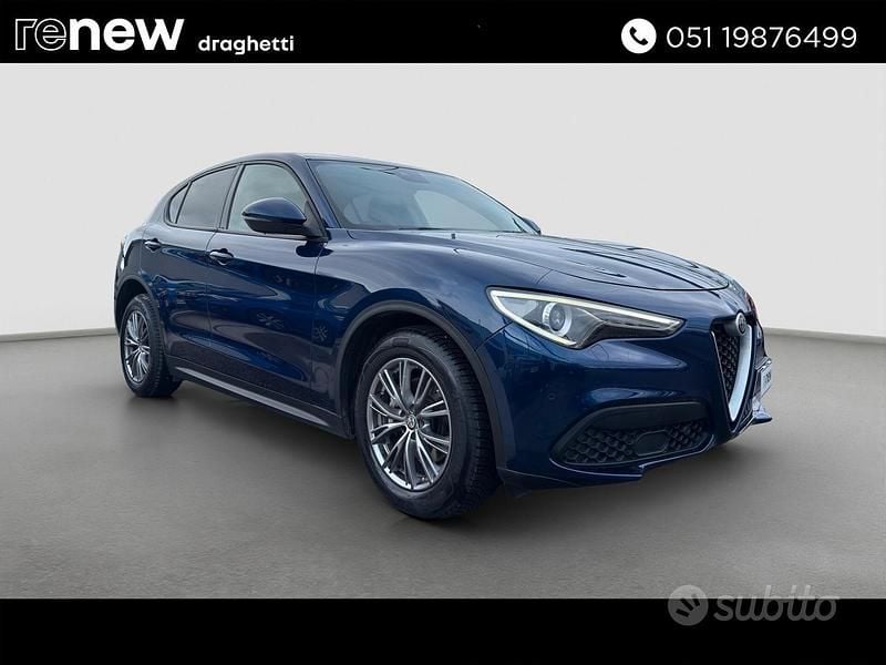 Usata Alfa Romeo Stelvio Executive 190 CV (139 kW) 2019 Blu SUV