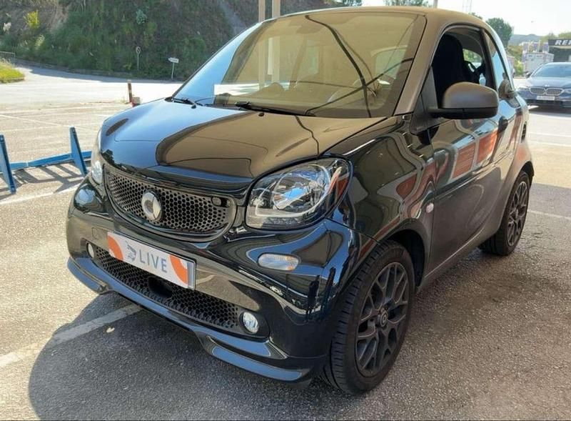 Usata Smart ForTwo Coupé Passion 90 CV (66 kW) 2017 Bianco Utilitaria