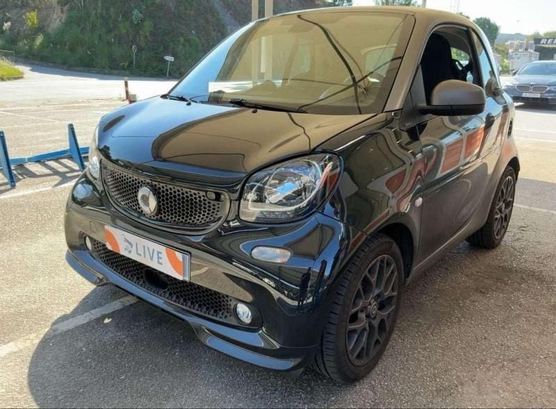 Bianco Usata 2017 Smart ForTwo Coupé Passion Utilitaria | 12.990 € (Ottimo prezzo) - Immagine 1/4