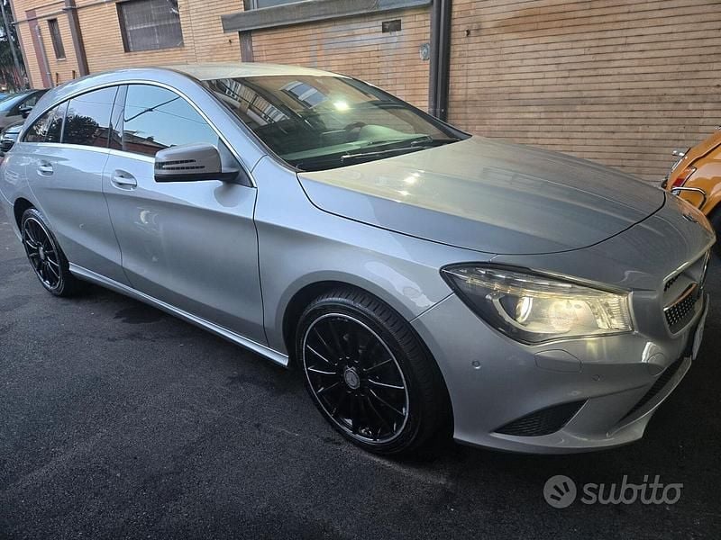 Usata Mercedes CLA200 136 CV (100 kW) 2016 Grigio Berlina