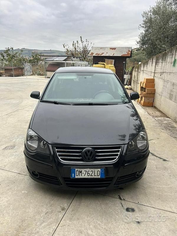 Usata VW Polo 75 CV (55 kW) 2009 Utilitaria