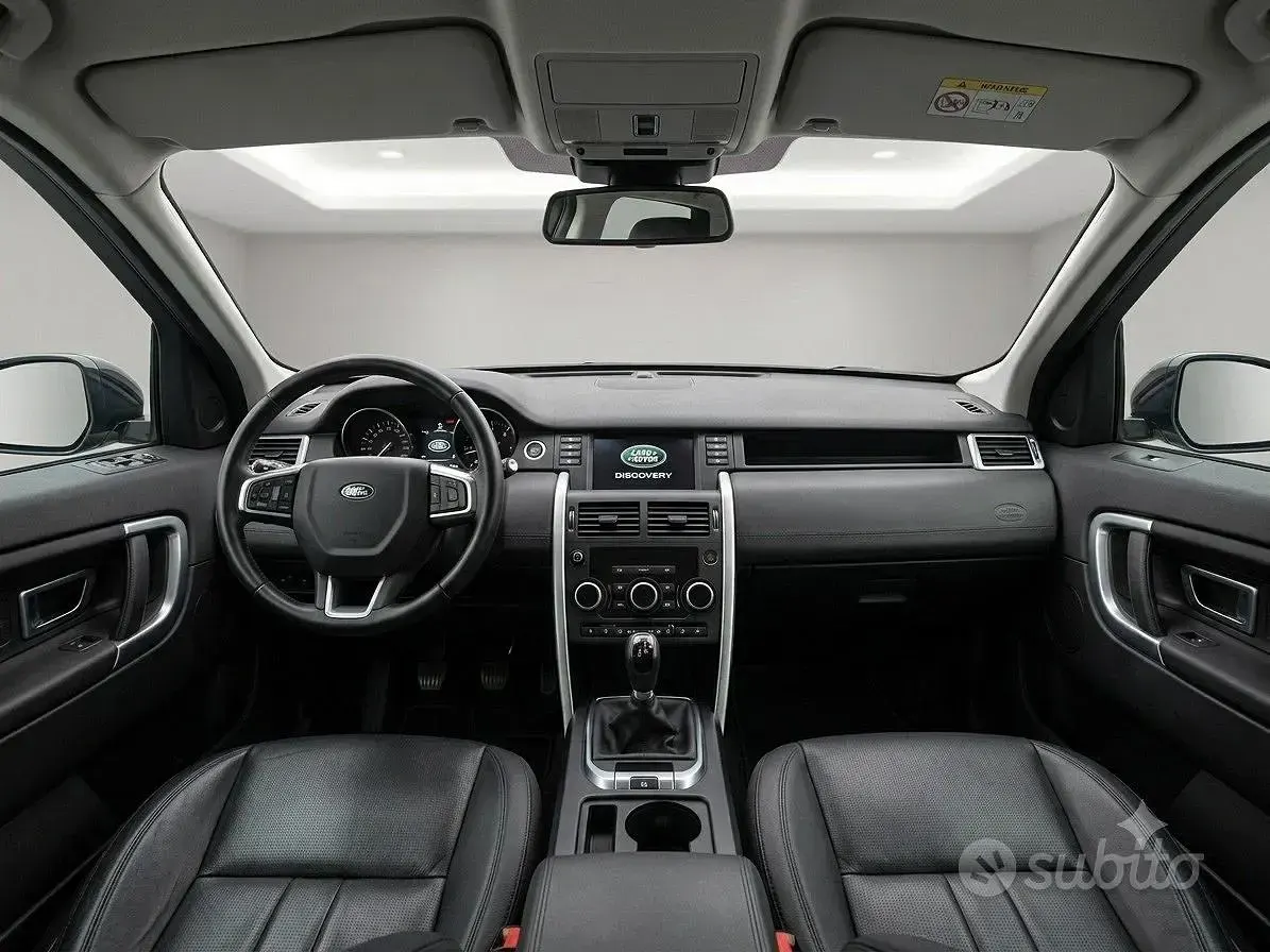 Usata Land Rover Discovery Sport 150 CV (110 kW) 2015 Nero SUV