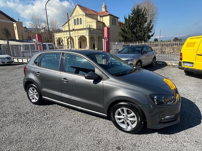 Usata VW Polo Business 75 CV (55 kW) 2015 Grigio Berlina