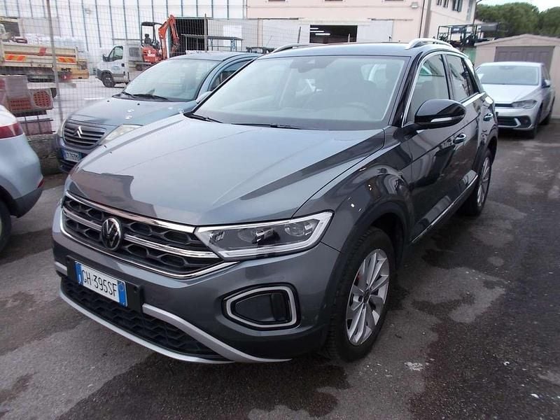 Usata VW T-Roc Style 116 CV (85 kW) 2022 Indium grey SUV