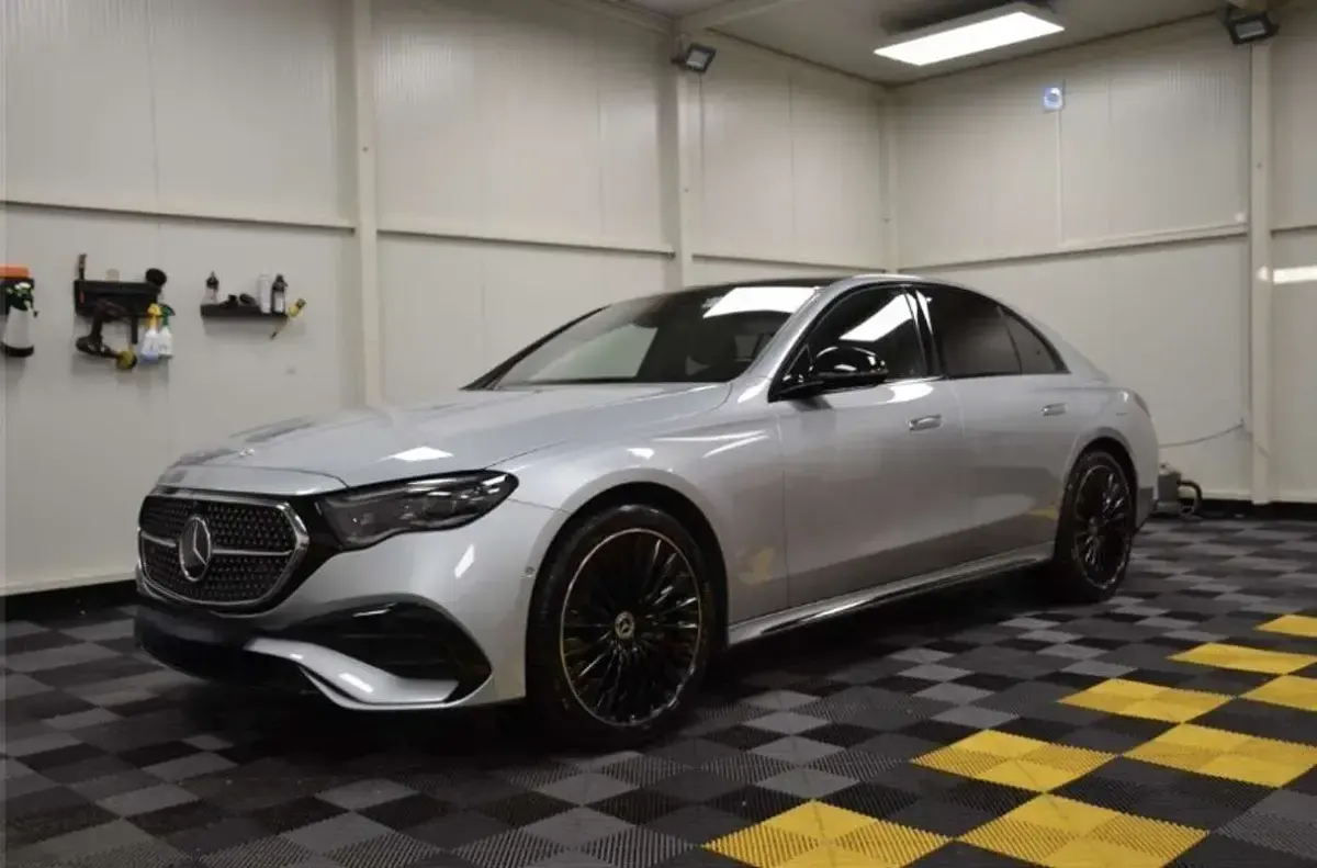 Usata Mercedes E400 AMG 381 CV (280 kW) 2023 Berlina