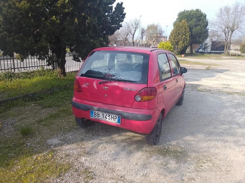 Usata Chevrolet Matiz SE 2000 Rosso Utilitaria