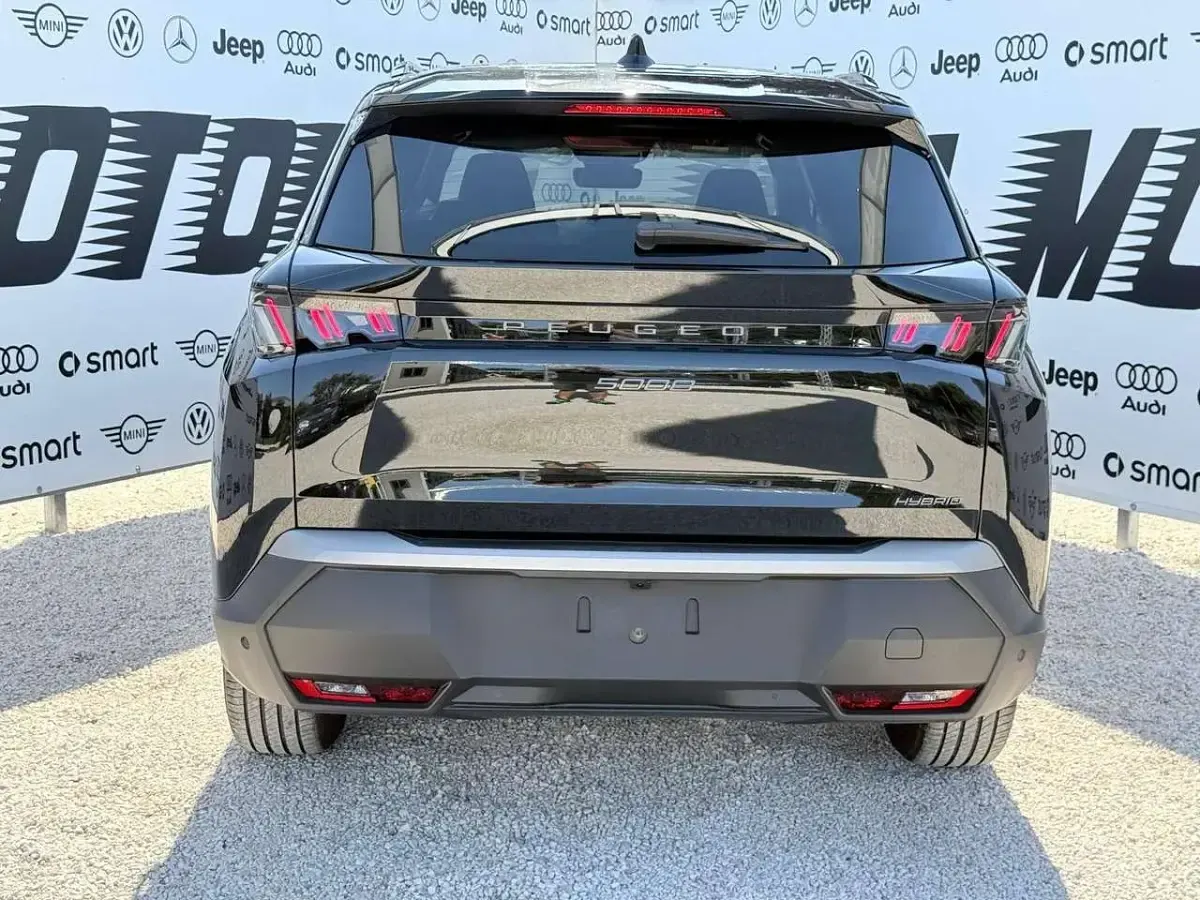 Nuova Peugeot 5008 Allure 136 CV (100 kW) 2026 Nero SUV