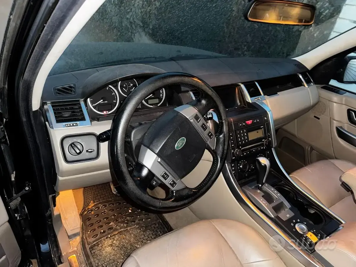 Usata Land Rover Discovery 3 190 CV (139 kW) 2009 Nero SUV