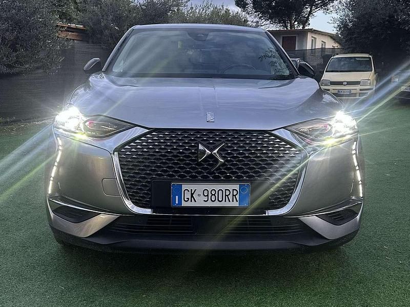 Usata DS Automobiles DS3 Crossback Grand Chic 131 CV (96 kW) 2022 Silver metal SUV