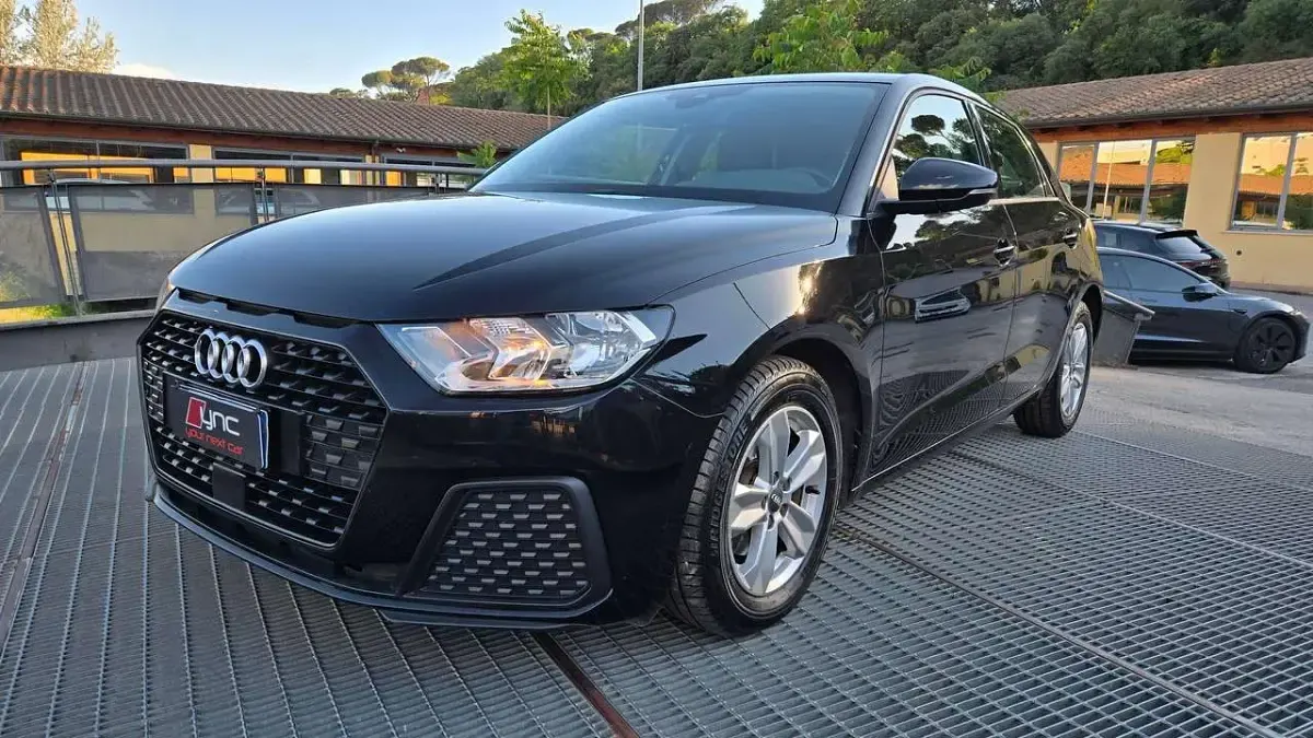 Usata Audi A1 Sportback 116 CV (85 kW) 2019 Nero Utilitaria