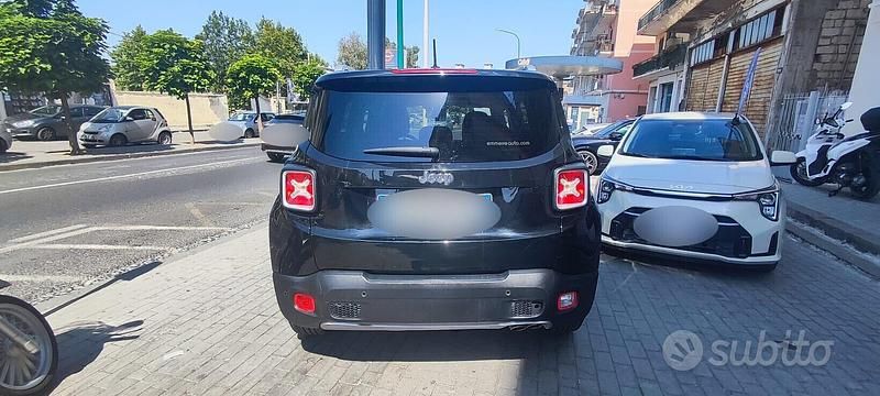 Usata Jeep Renegade Limited 120 CV (88 kW) 2016 Nero SUV