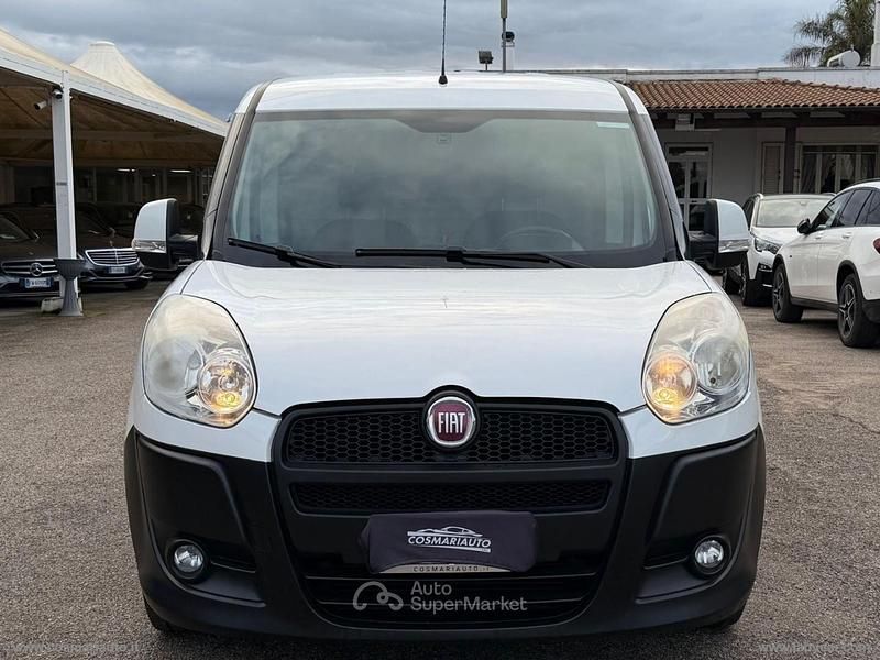Usata Fiat Doblò 105 CV (77 kW) 2014 Bianco Monovolume
