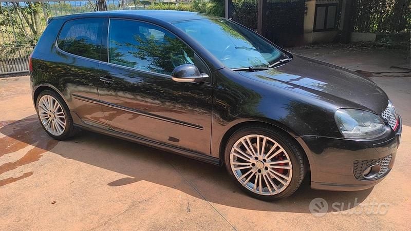 Usata VW Golf IV GTI 200 CV (147 kW) 2005 Nero Berlina
