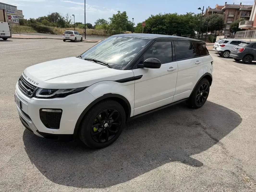 Usata Land Rover Range Rover evoque SE Dynamic 150 CV (110 kW) 2017 Bianco SUV