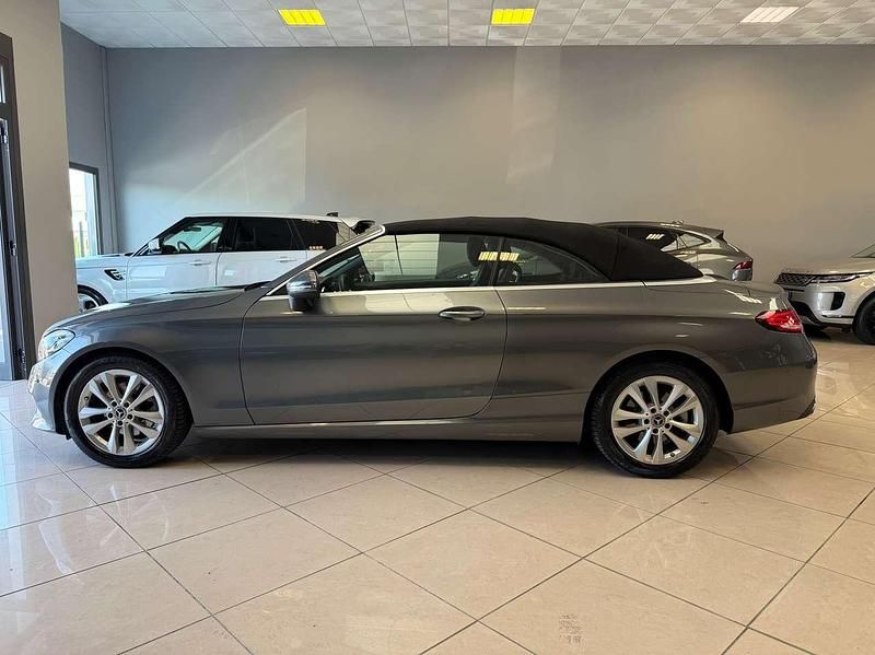 Gebraucht Mercedes C220 194 PS (142 kW) 2019 Other Cabrio