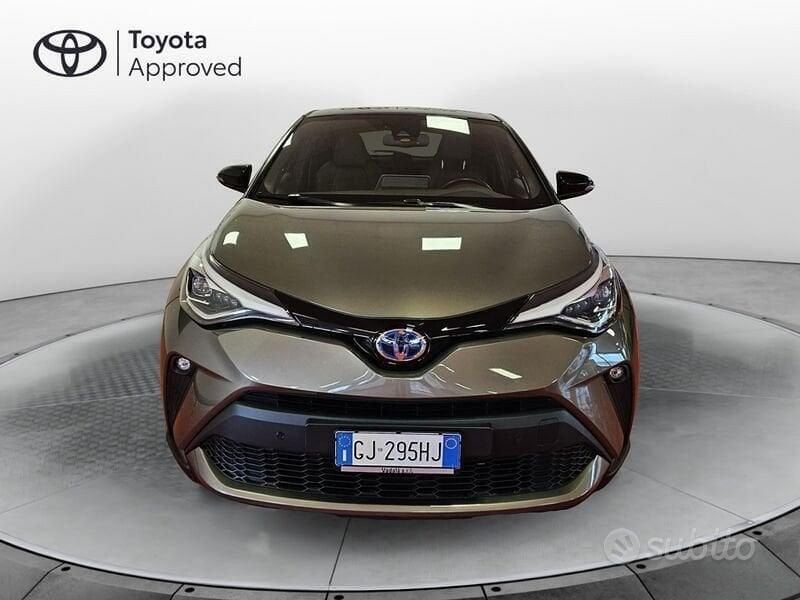 Usata Toyota C-HR Lounge 184 CV (135 kW) 2022 Bronzo SUV