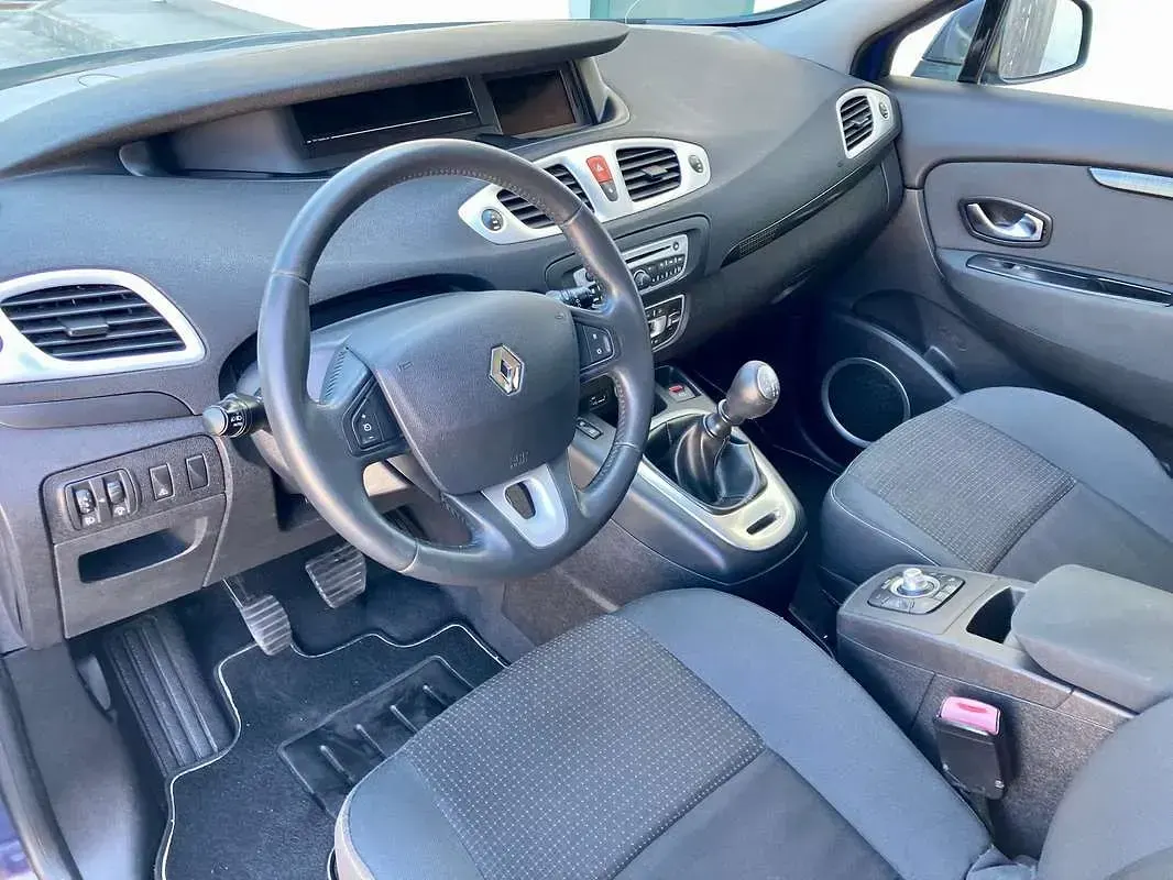 Usata Renault Scénic III 140 CV (102 kW) 2010 Blu/azzurro Monovolume