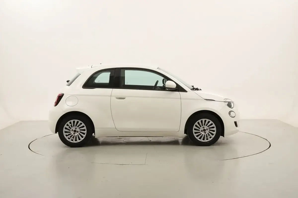 Usata Fiat 500e Action 42 kW (58 CV) 2021 Utilitaria