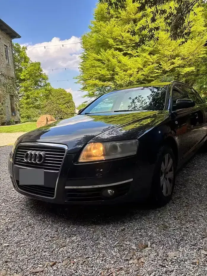 Usado Audi A6 233 CV (171 kW) 2008 Gris Familiar