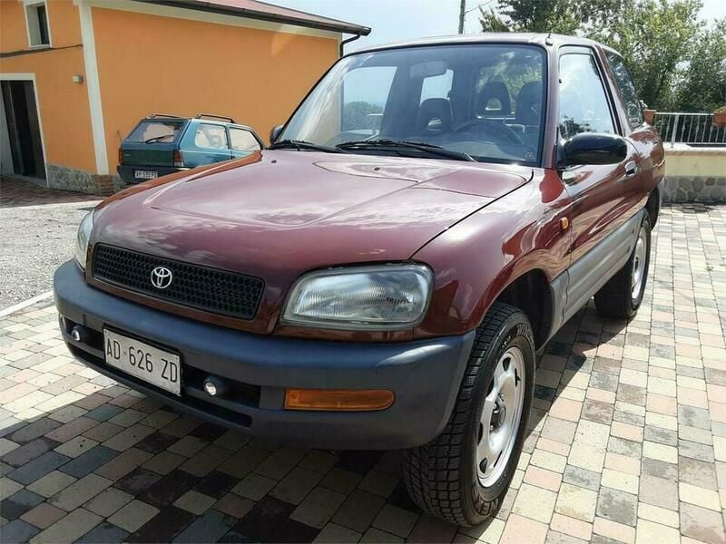 Venduto Toyota Rav4 2.0 16V 3P. Testa. - Auto Usate In Vendita