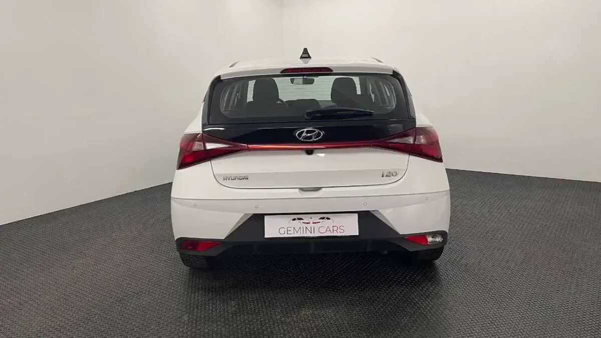 Usata Hyundai i20 84 CV (61 kW) 2022 Bianco Berlina