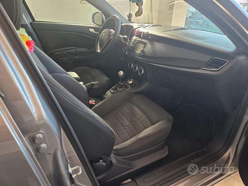 Usata Alfa Romeo Giulietta 120 CV (88 kW) 2016 Berlina