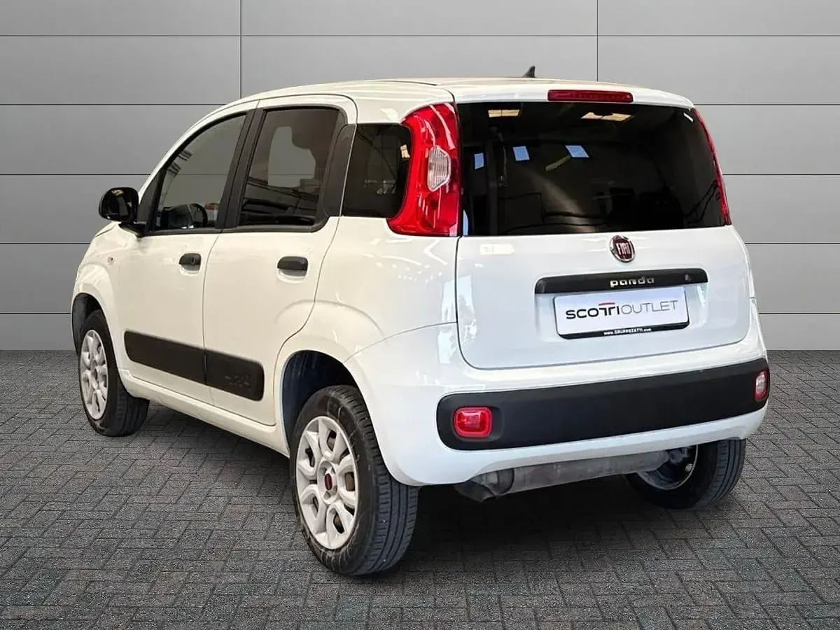 Usata Fiat Panda 4x4 Pop 84 CV (61 kW) 2020 Bianco Utilitaria