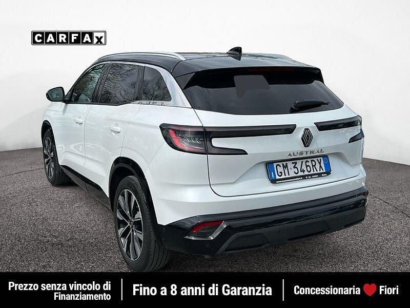 Usata Renault Austral Techno 158 CV (116 kW) 2023 Bianco SUV
