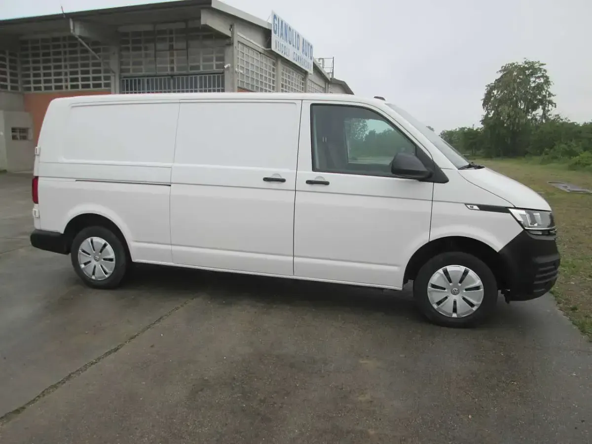 Usata VW Transporter 110 CV (80 kW) 2021 Bianco Furgone