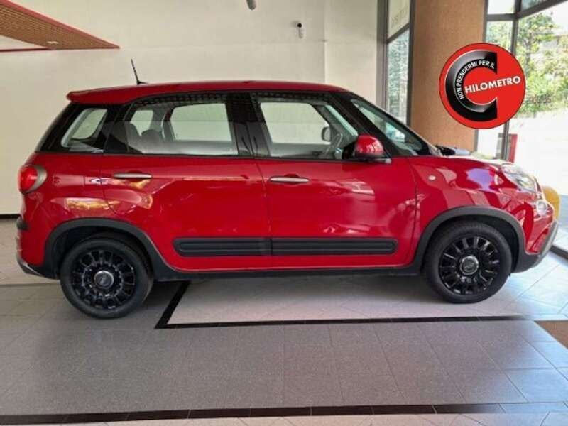 Rosso Usata 2022 Fiat 500L Connect Monovolume | 9997 € (Super prezzo) - Immagine 1/4