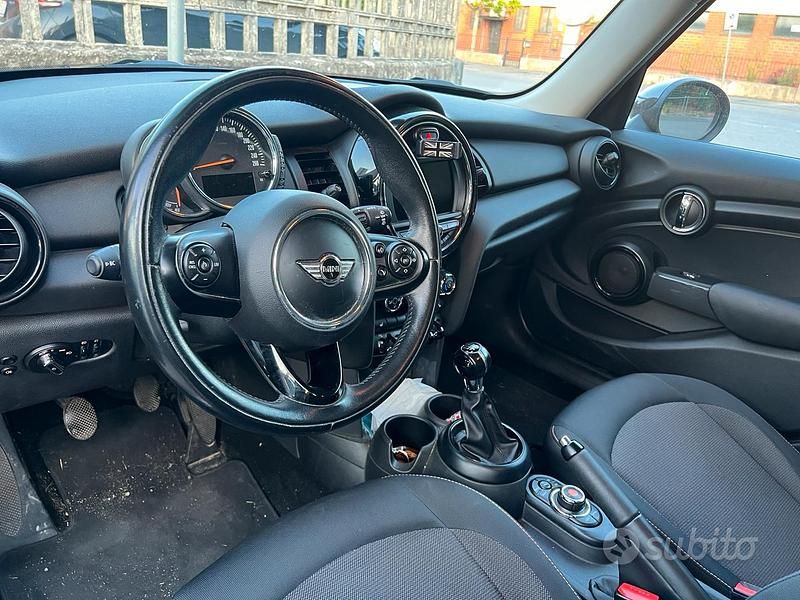 Usata Mini One D Business 95 CV (69 kW) 2016 Utilitaria