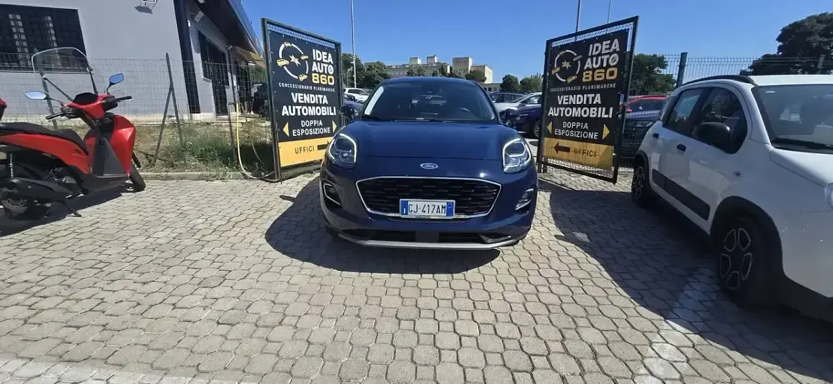 Usata Ford Puma Titanium X 125 CV (91 kW) 2022 Blu/azzurro SUV