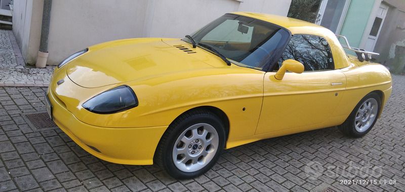 Usata Fiat Barchetta 131 CV (96 kW) 1996 Giallo Cabrio