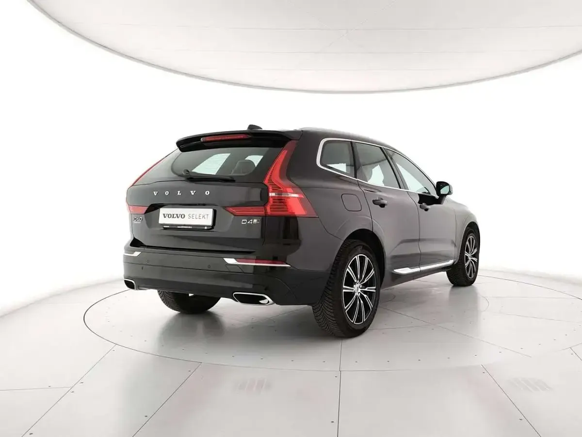 Usata Volvo XC60 Inscription 190 CV (139 kW) 2017 Nero SUV