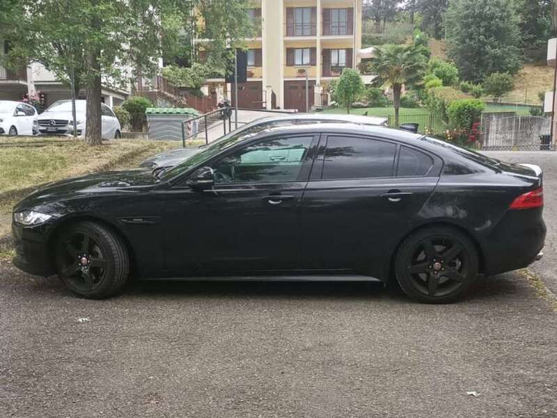 Nero Usata 2018 Jaguar XE R-Sport Tre volumi | 15.500 € (Cara) - Immagine 1/3